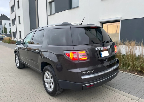 GMC Acadia cena 34999 przebieg: 269000, rok produkcji 2015 z Sulechów małe 172